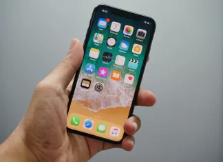 Jak zrušit oblíbený kontakt v zařízení iPhone